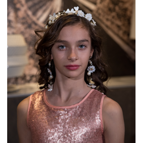 White Flower Set Tiara and Earrings